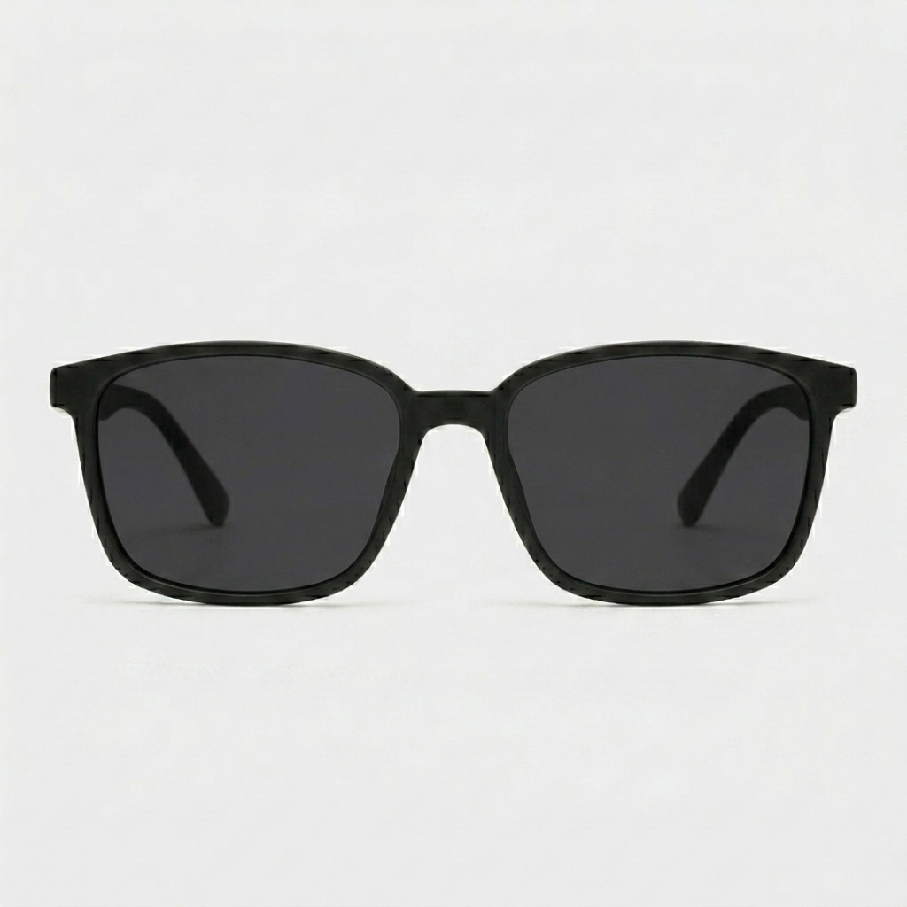 Óculos de sol quadrados pretos com lentes escuras, estilo moderno e elegante para proteção solar.